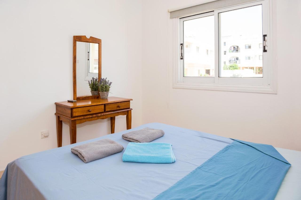 Mynapa Apartments Ajía Nápa Eksteriør bilde