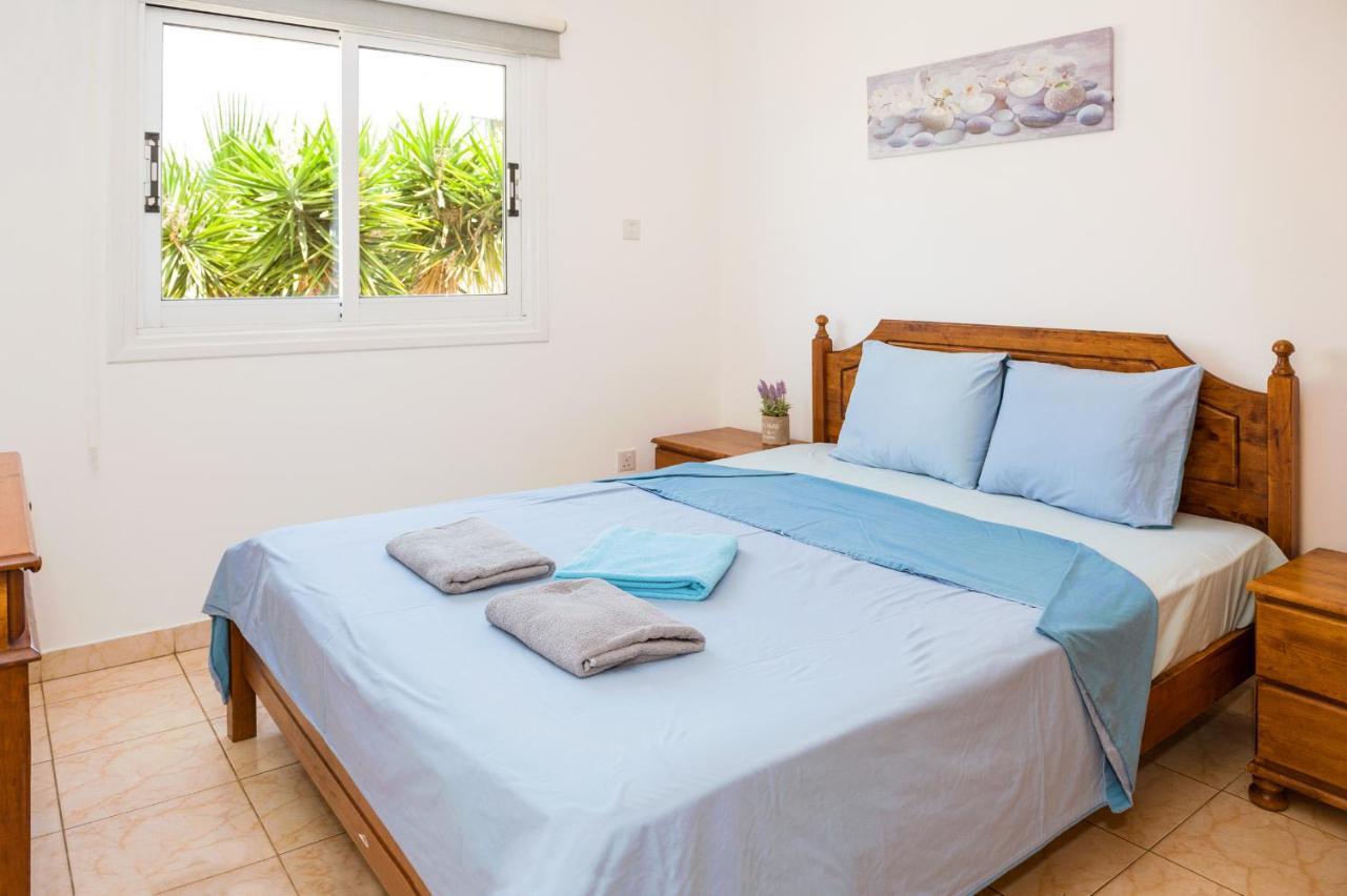Mynapa Apartments Ajía Nápa Eksteriør bilde